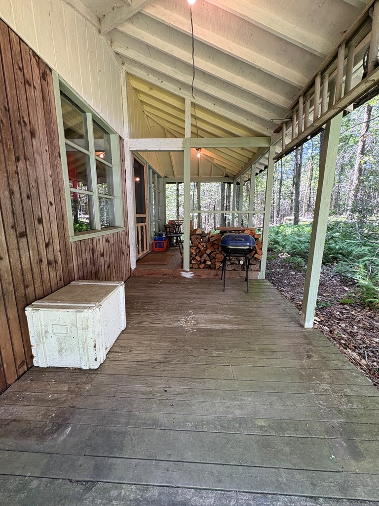 198 N. Baker Hollow Rd.