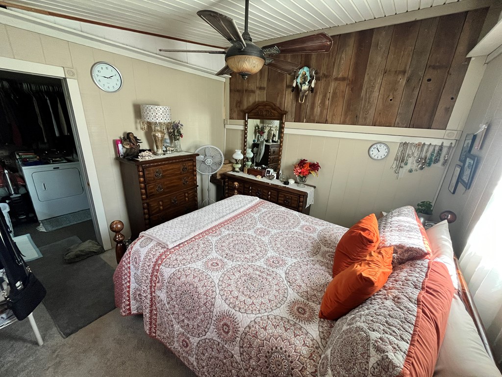 882 Alma Hill Road