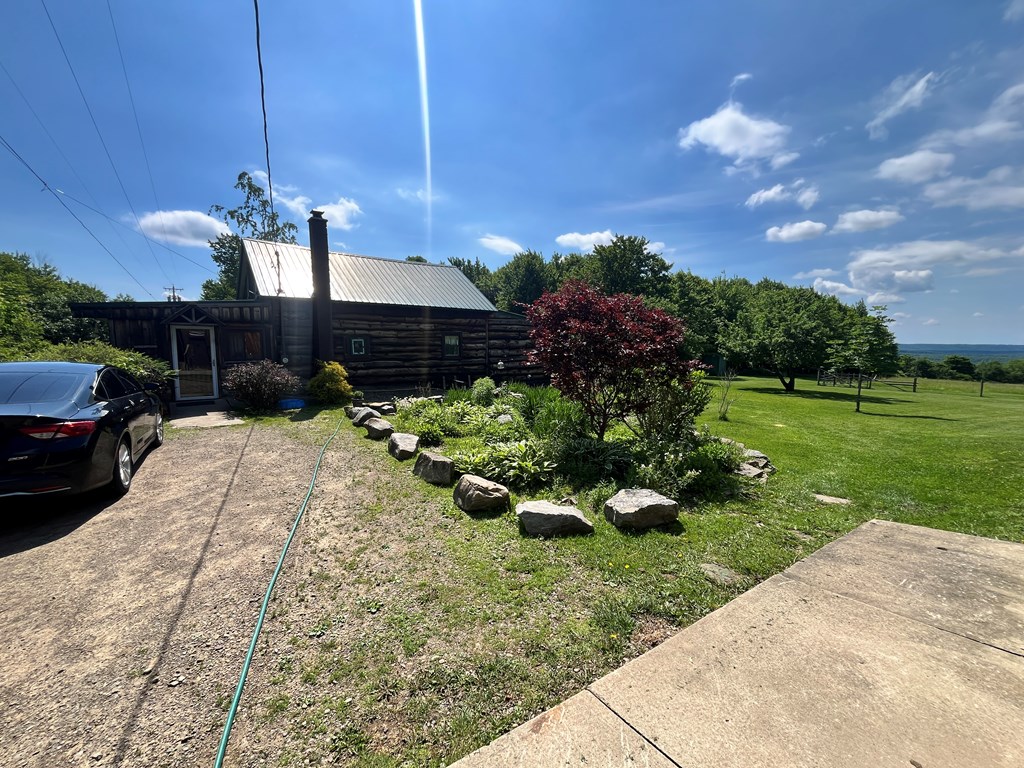 882 Alma Hill Road