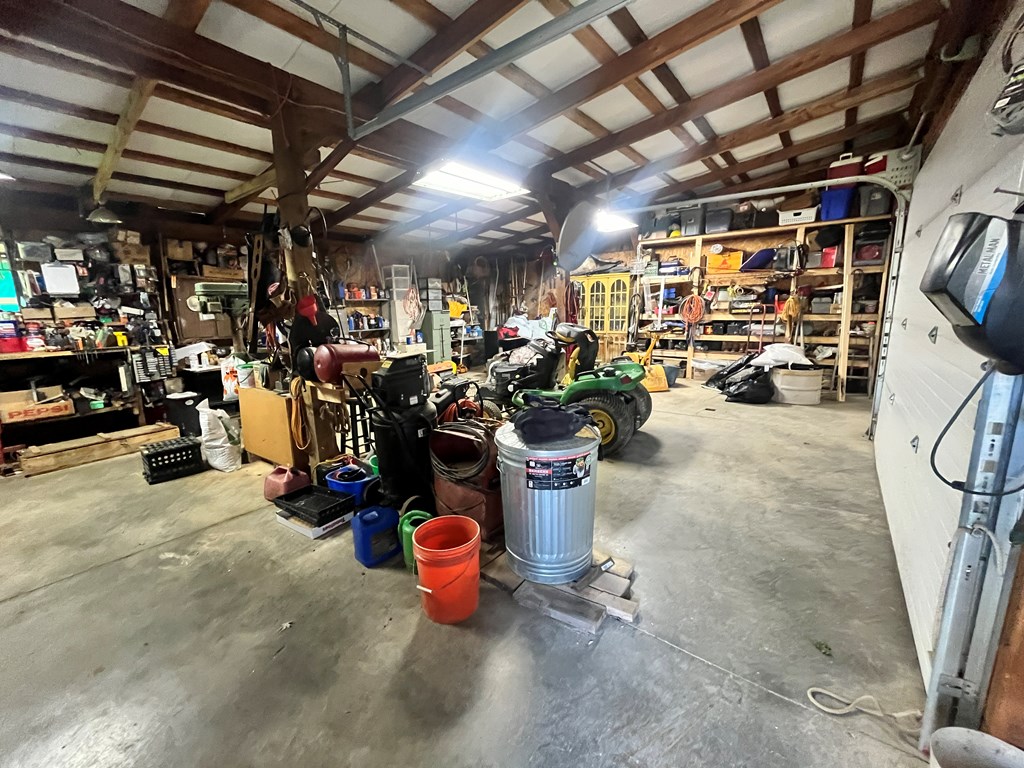 882 Alma Hill Road