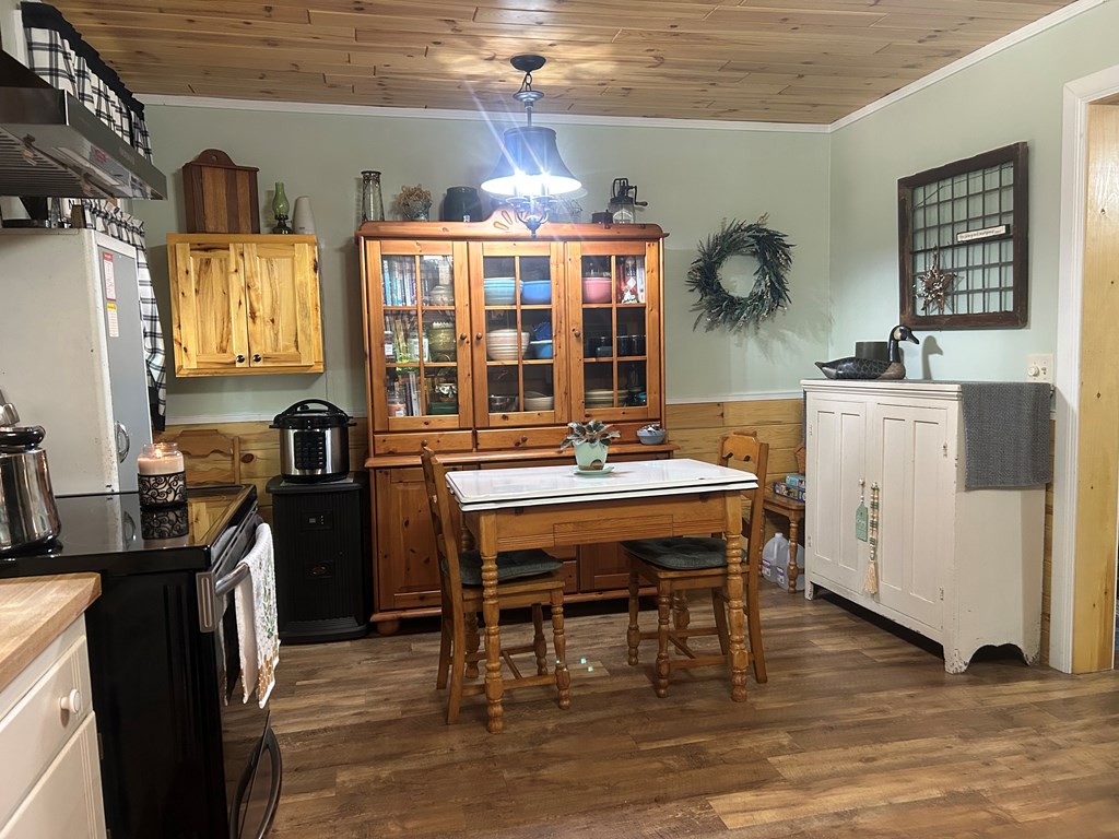 568 Baker Hollow Road