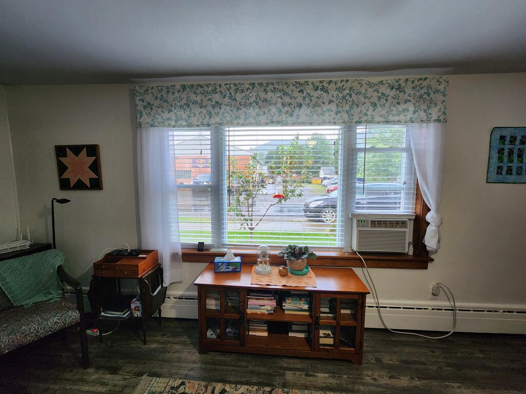 304 S West