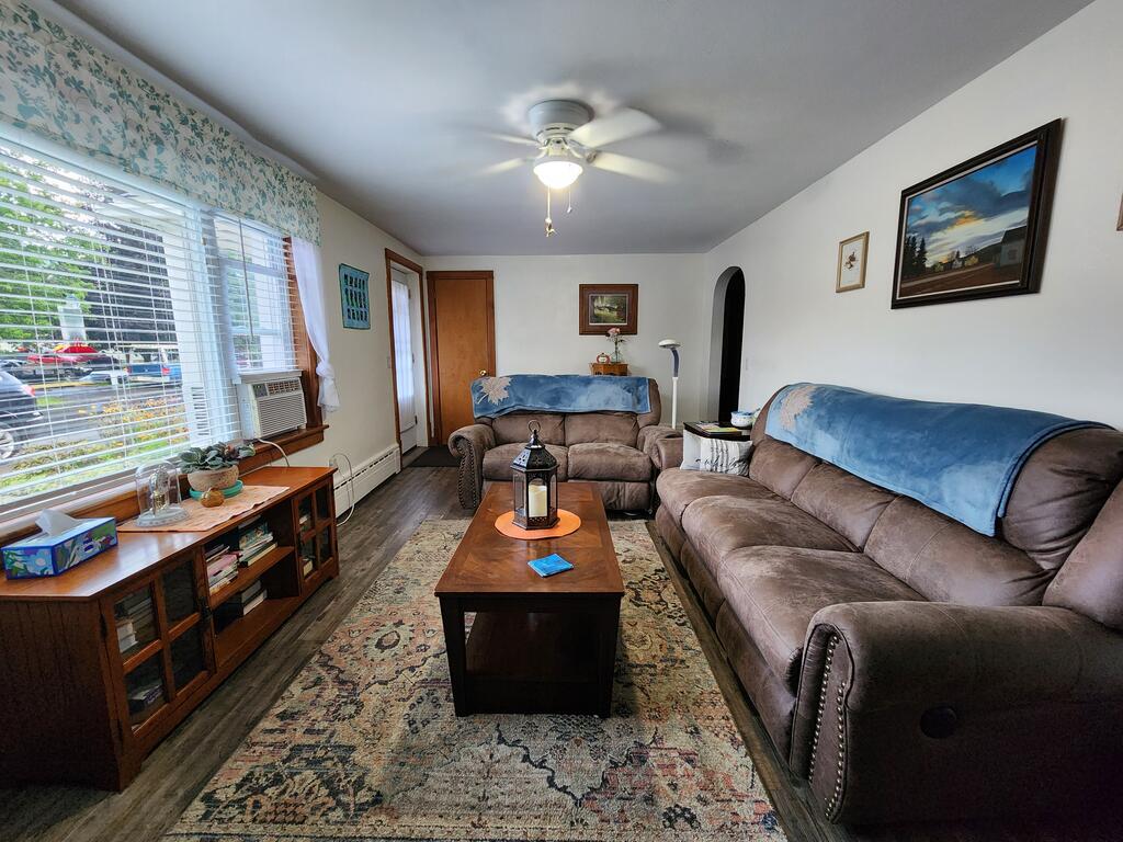 304 S West