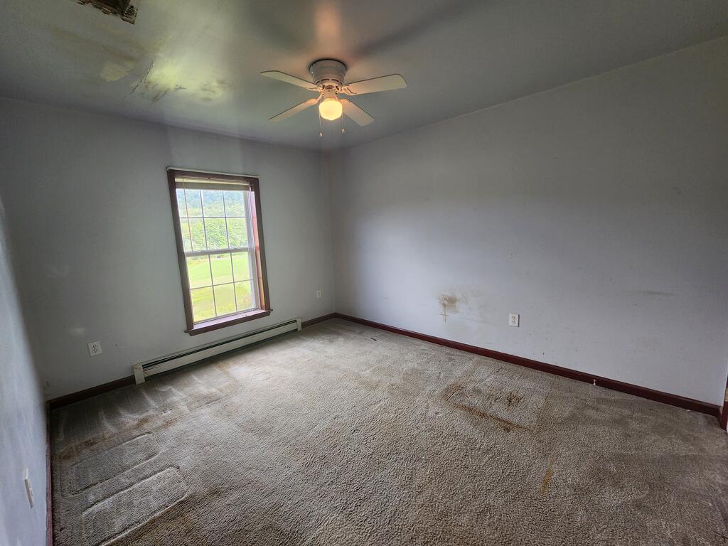 104 Oak Lane