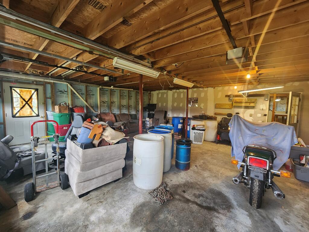 104 Oak Lane
