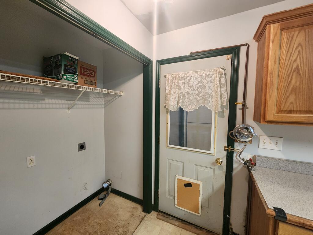 104 Oak Lane