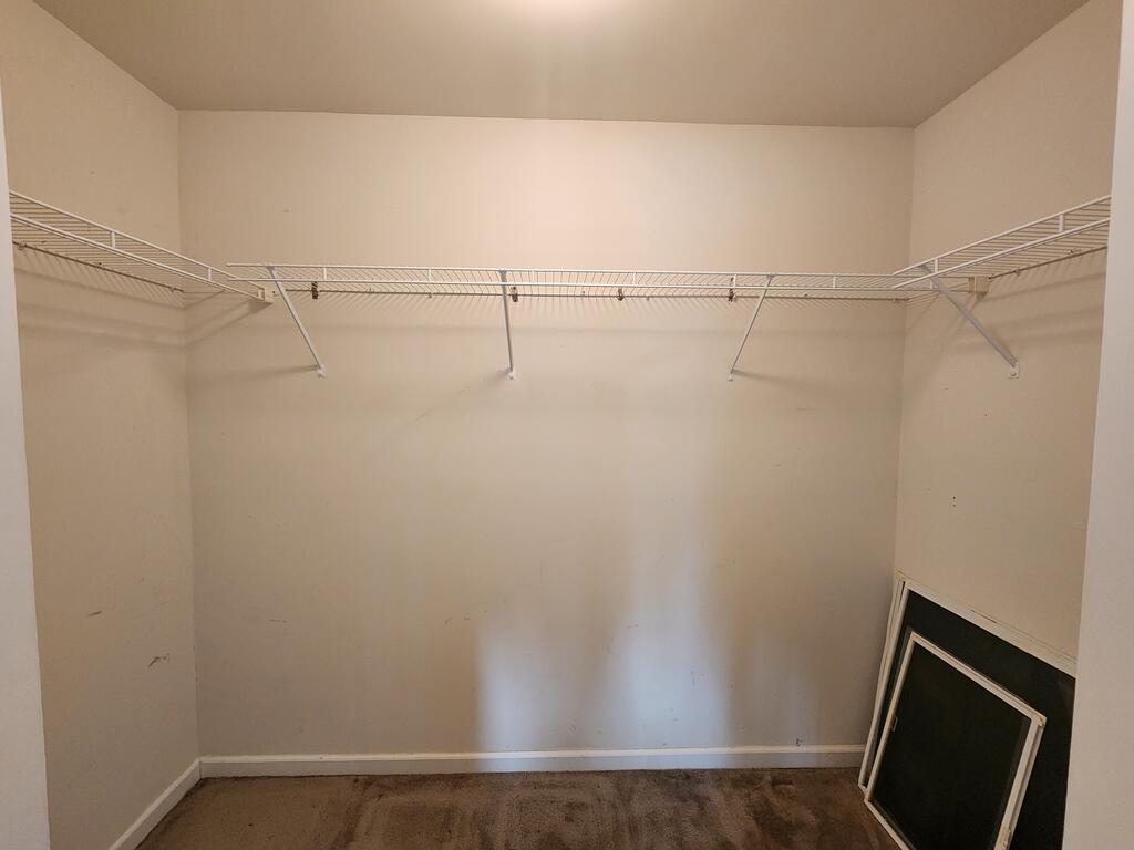 104 Oak Lane