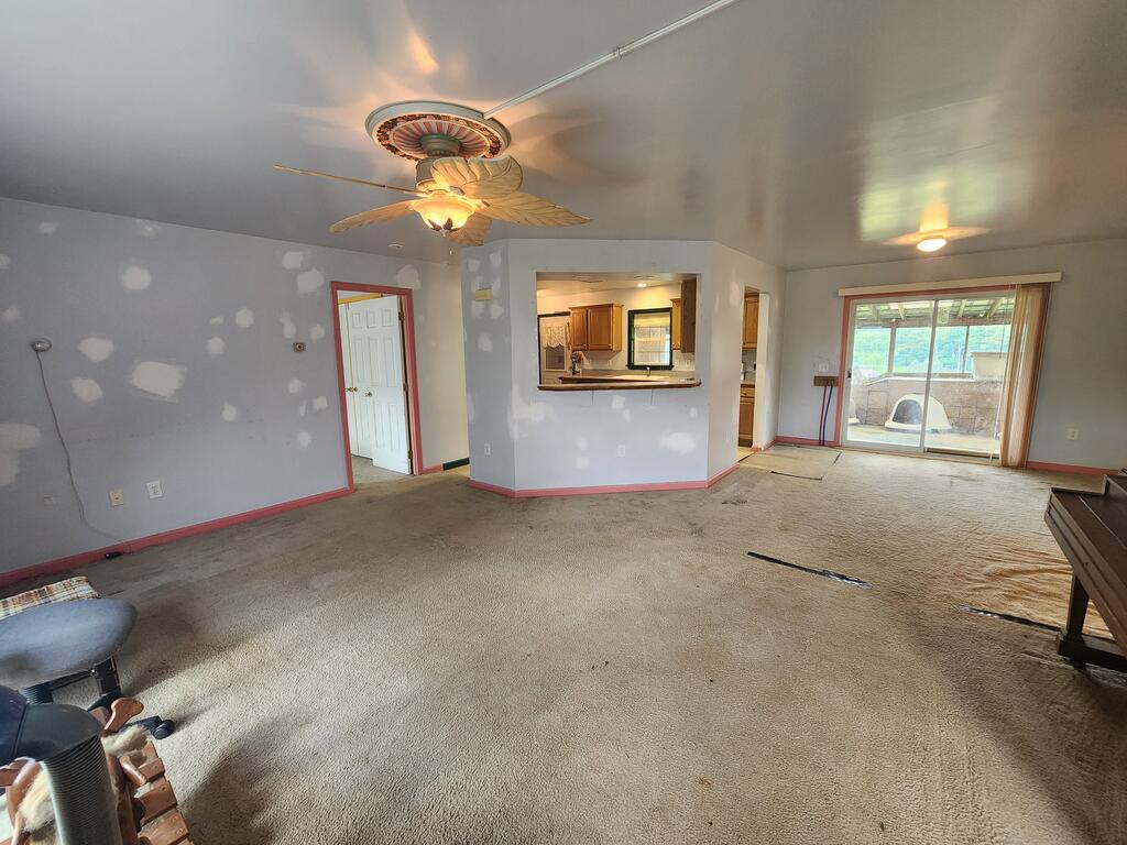 104 Oak Lane