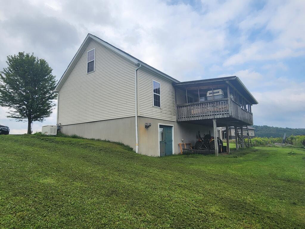 104 Oak Lane