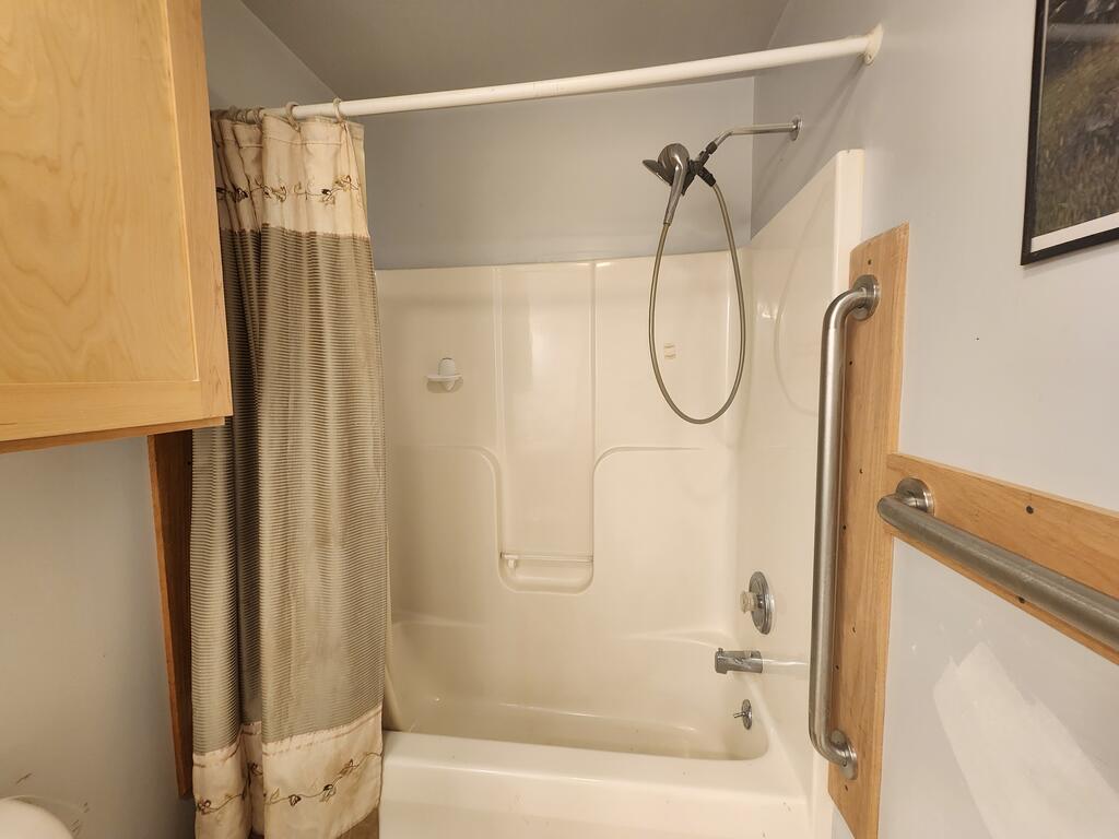 104 Oak Lane