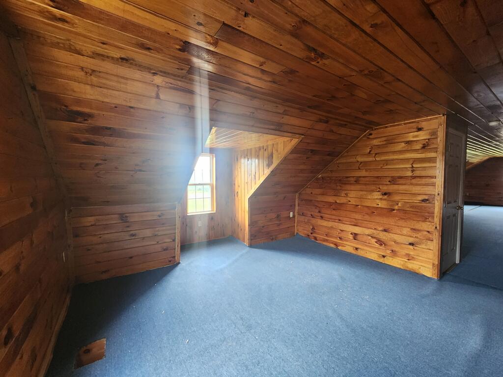 104 Oak Lane