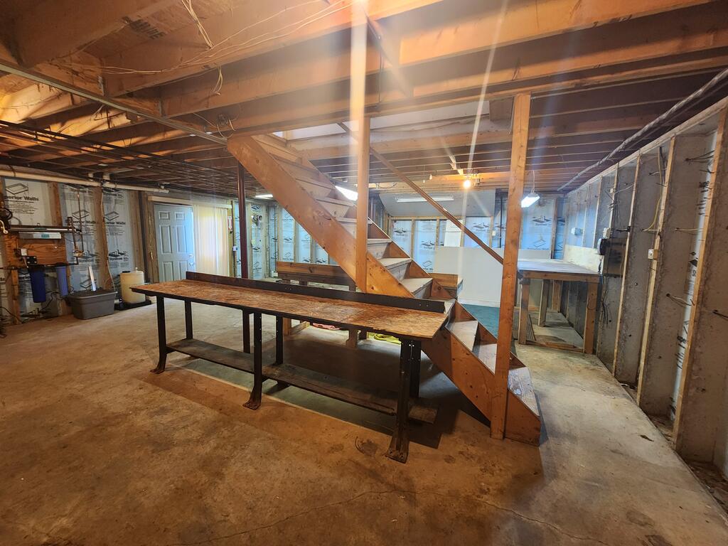 104 Oak Lane