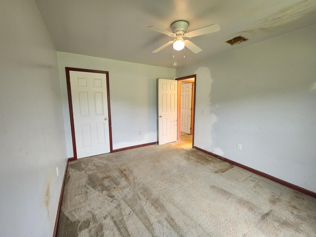 104 Oak Lane