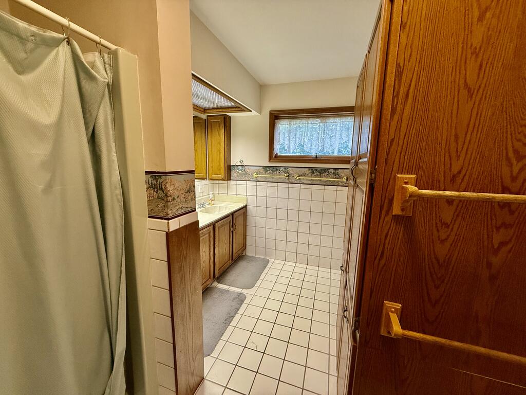 11 Lefever Drive