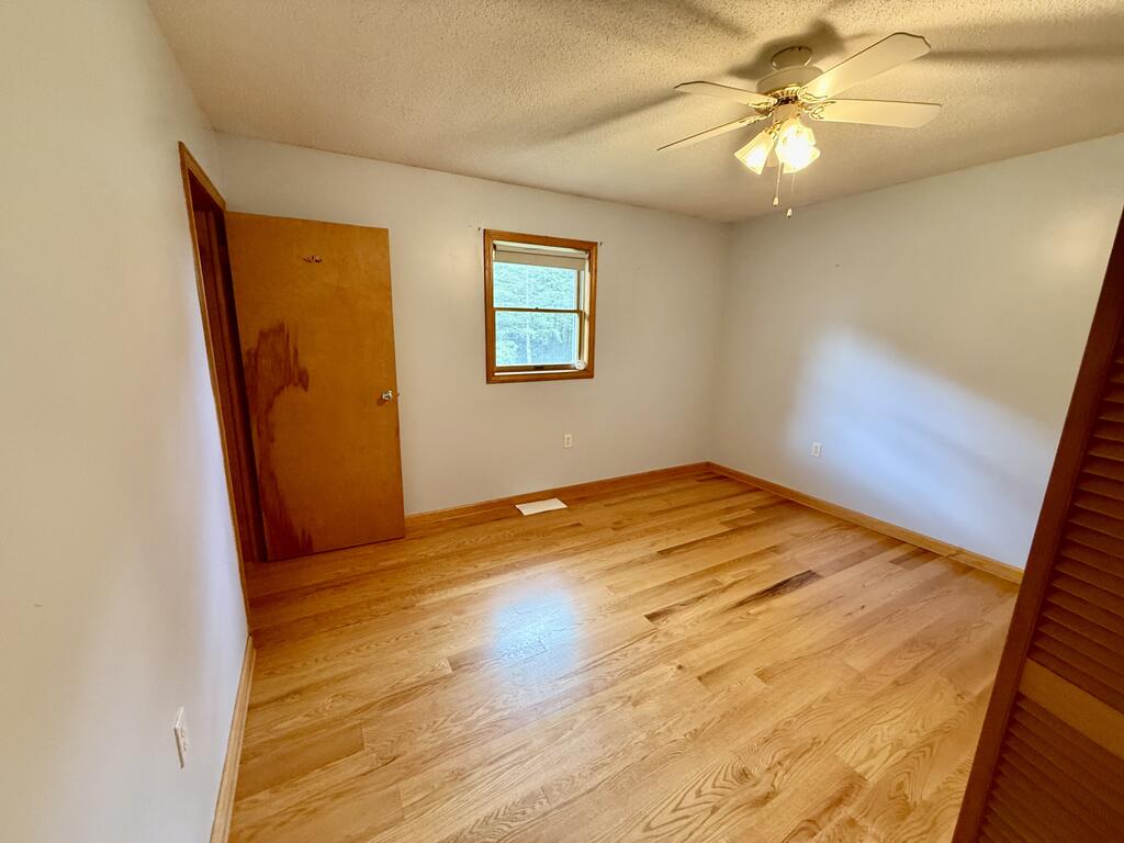 11 Lefever Drive