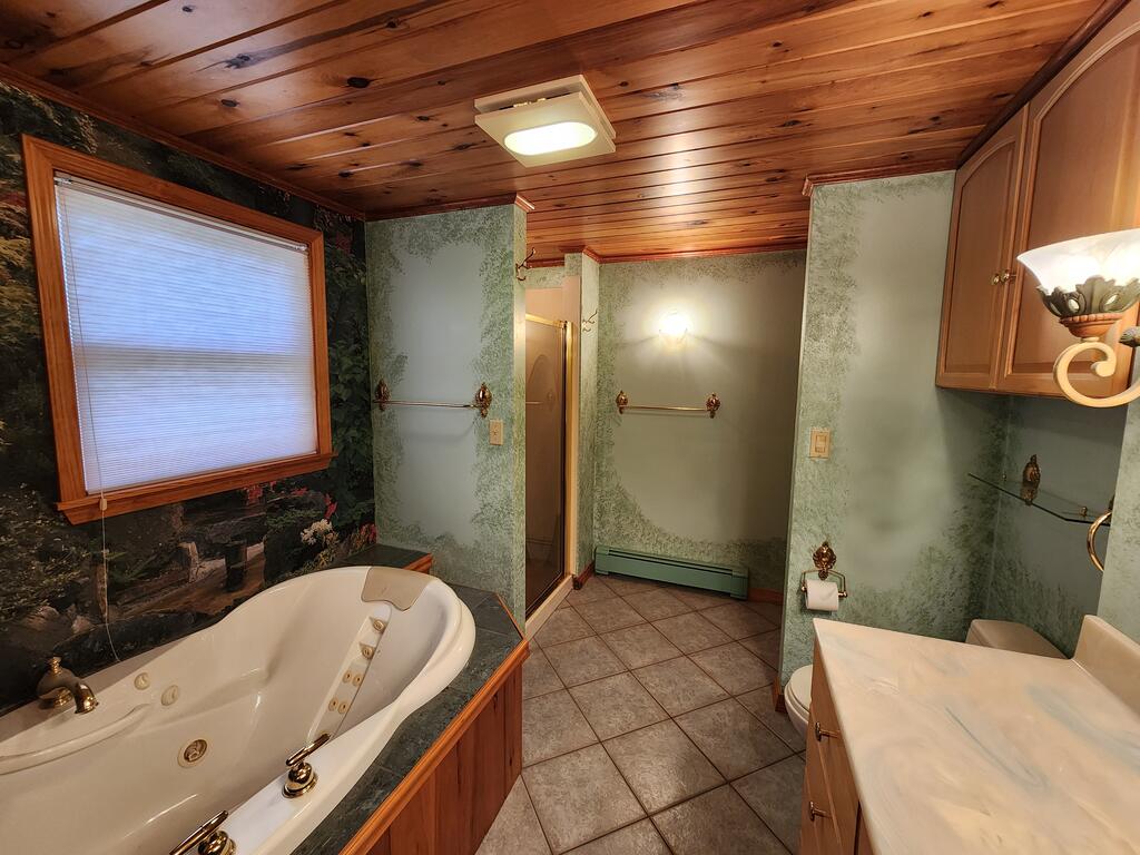 26 Jenkins Hill West