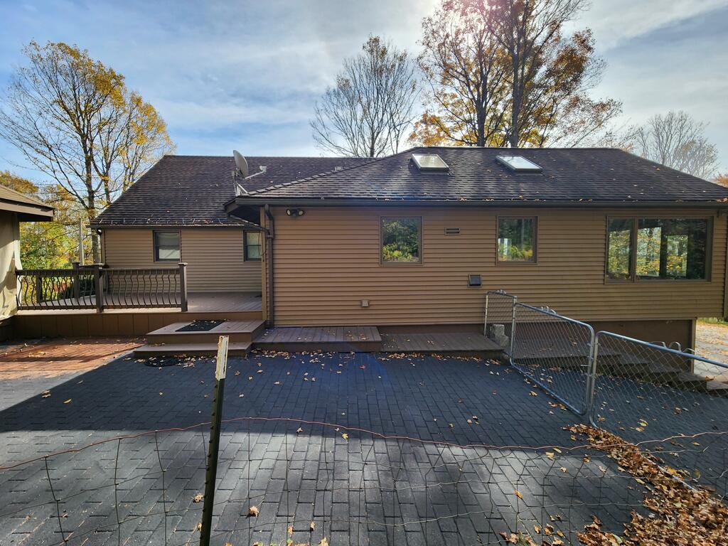 26 Jenkins Hill West