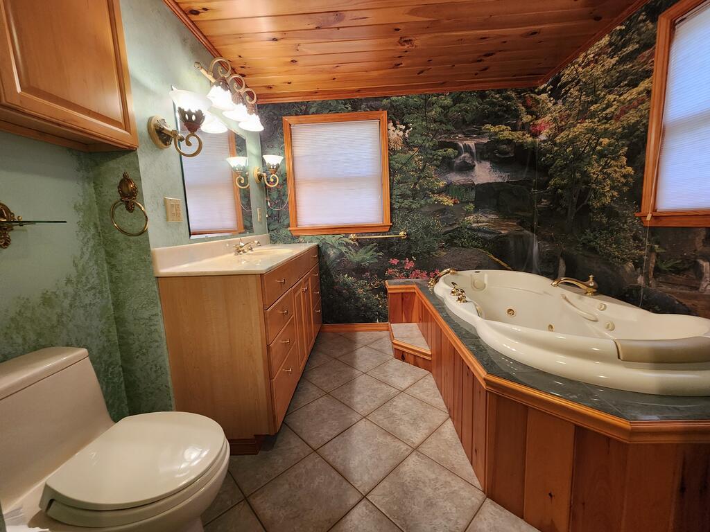 26 Jenkins Hill West