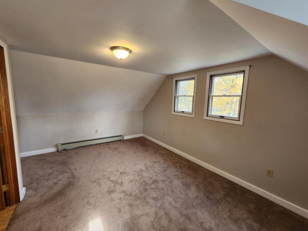 26 Jenkins Hill West