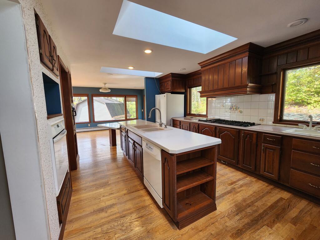 26 Jenkins Hill West