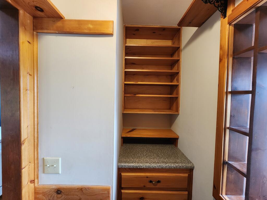 26 Jenkins Hill West