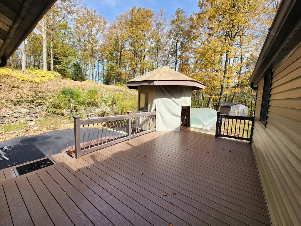 26 Jenkins Hill West