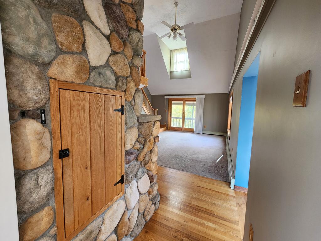 26 Jenkins Hill West