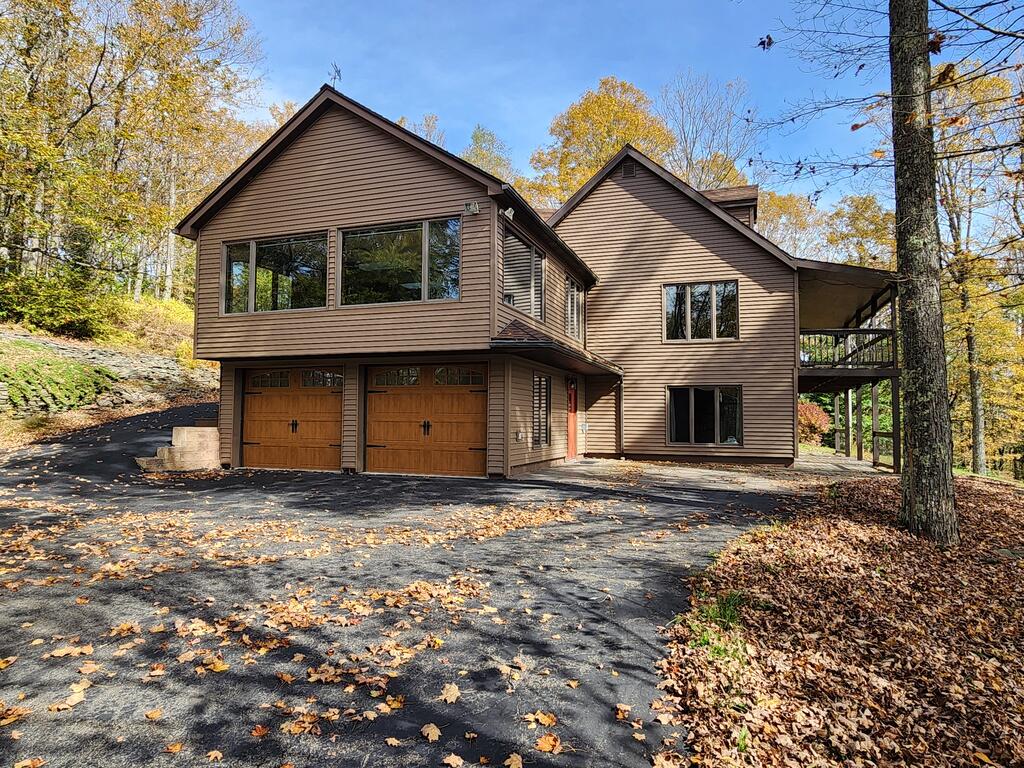 26 Jenkins Hill West
