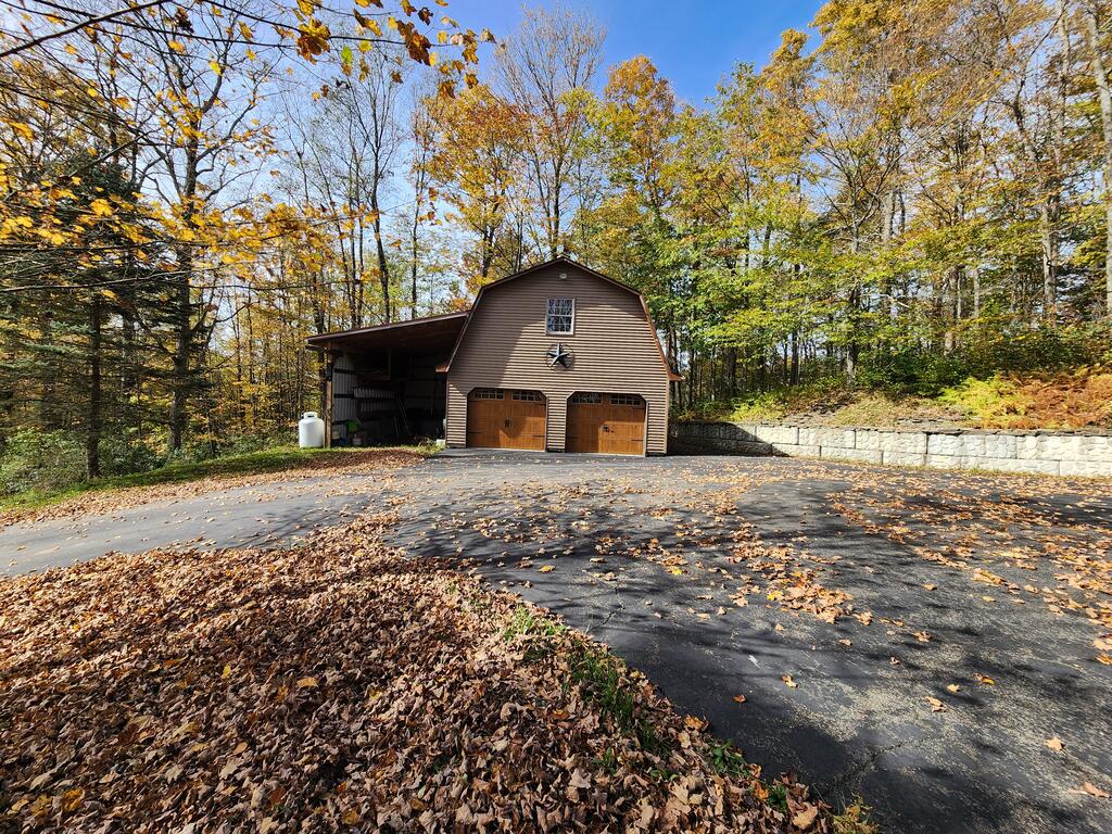 26 Jenkins Hill West