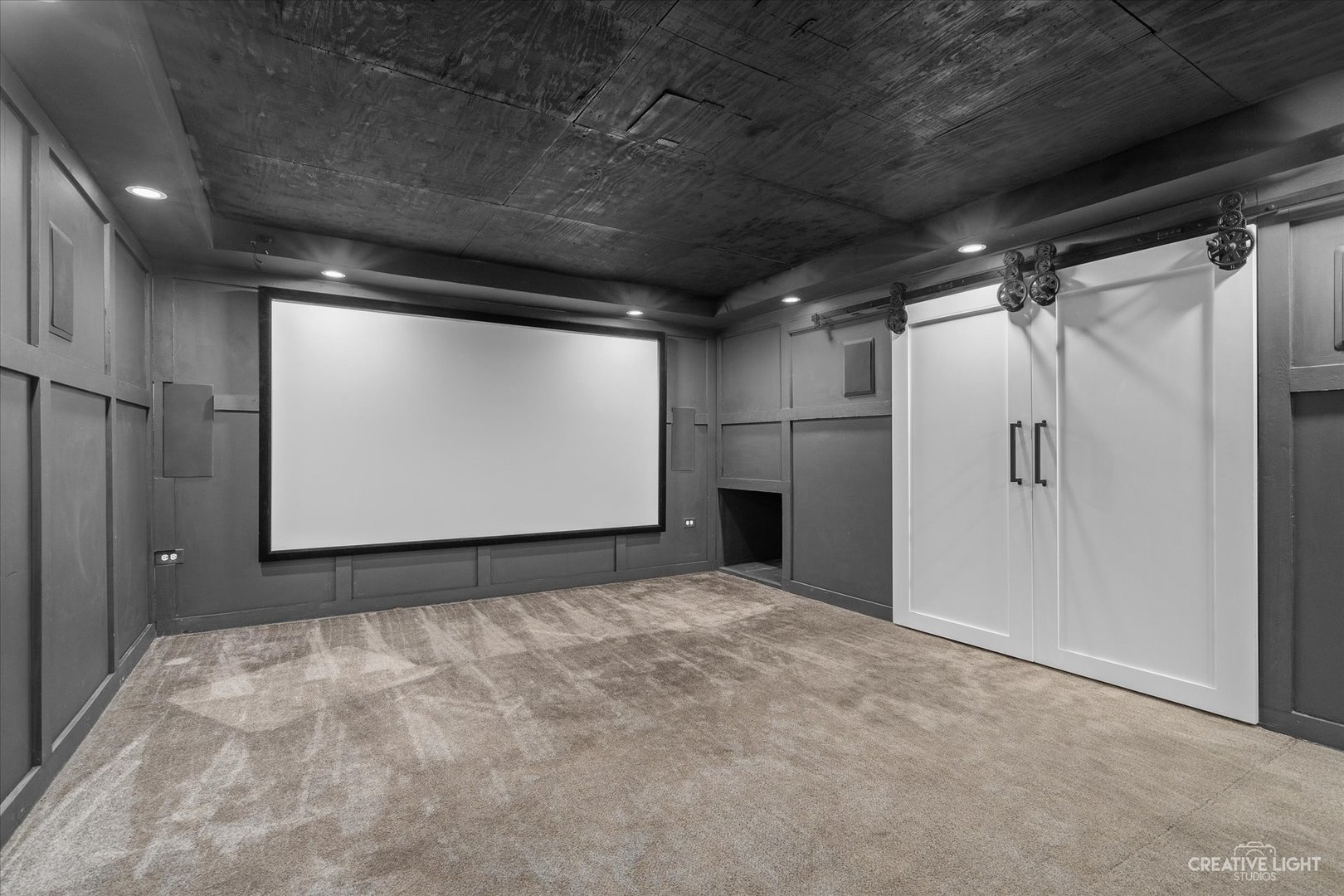 2142 Hartfield Avenue