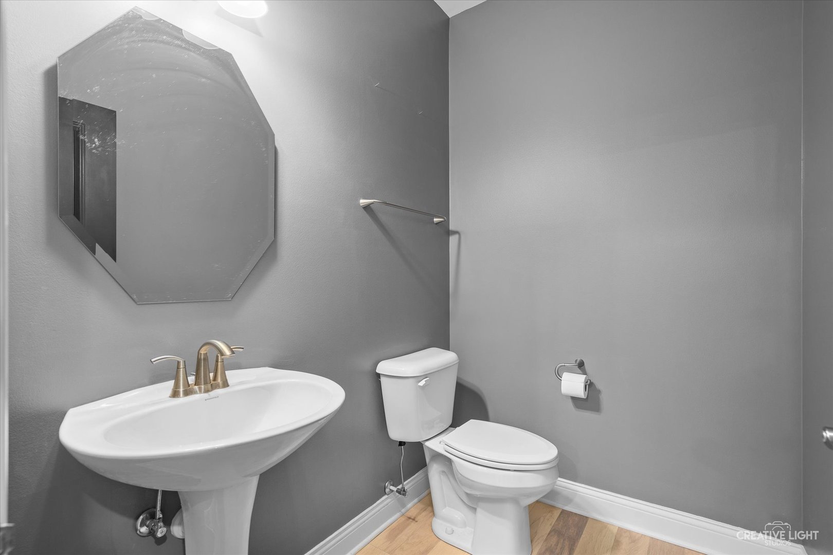 2142 Hartfield Avenue