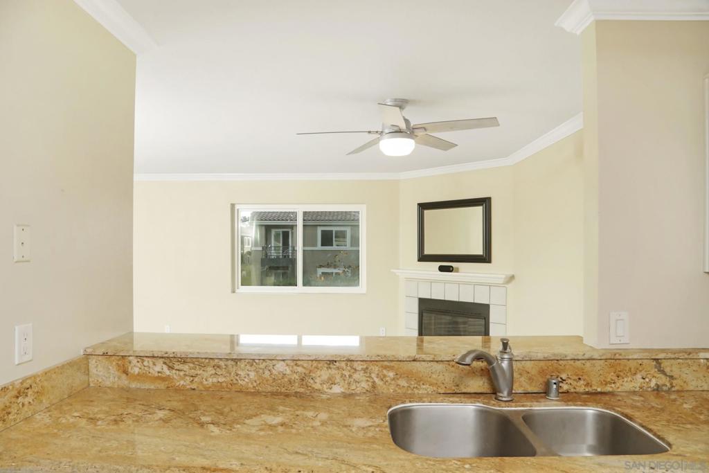 7505 Charmant Dr 1612