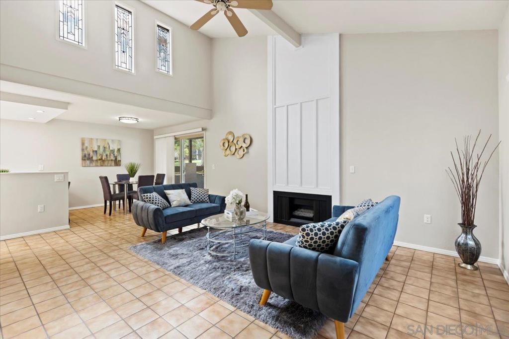 9840 Apple Tree Dr E