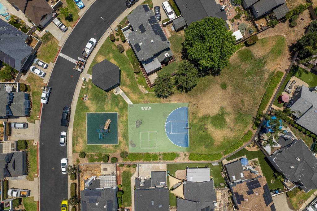 10250 New Bedford Ct