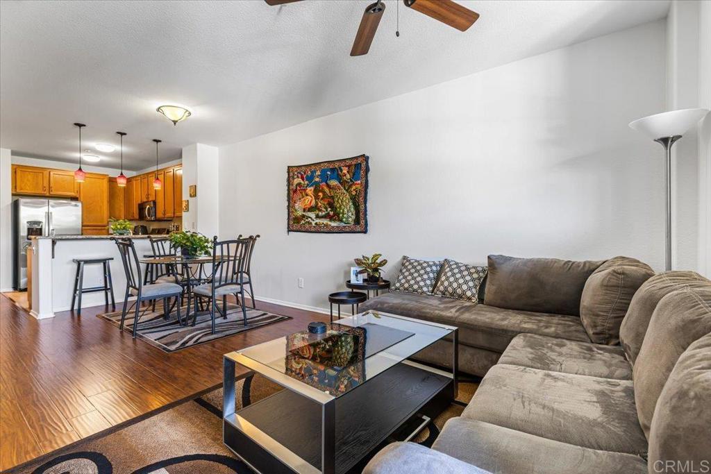 1463 Paseo Aurora