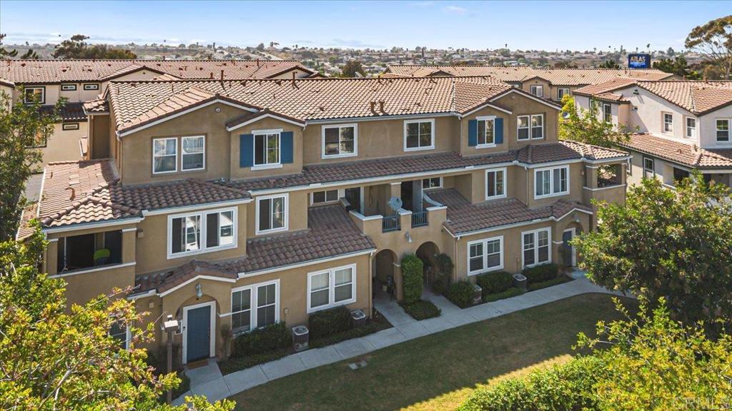 1463 Paseo Aurora