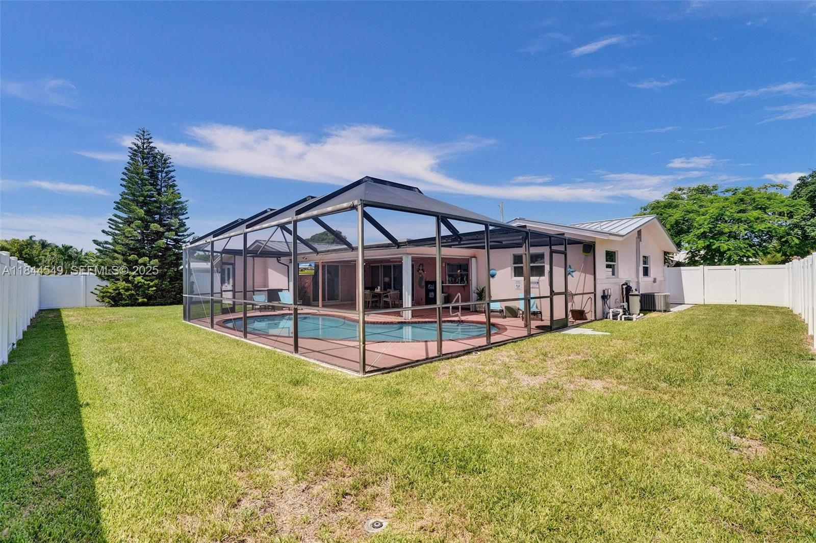 1014 SE 14th Avenue