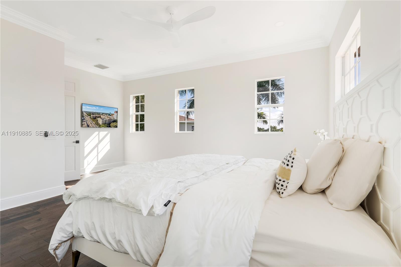 12008 NW 69th Court