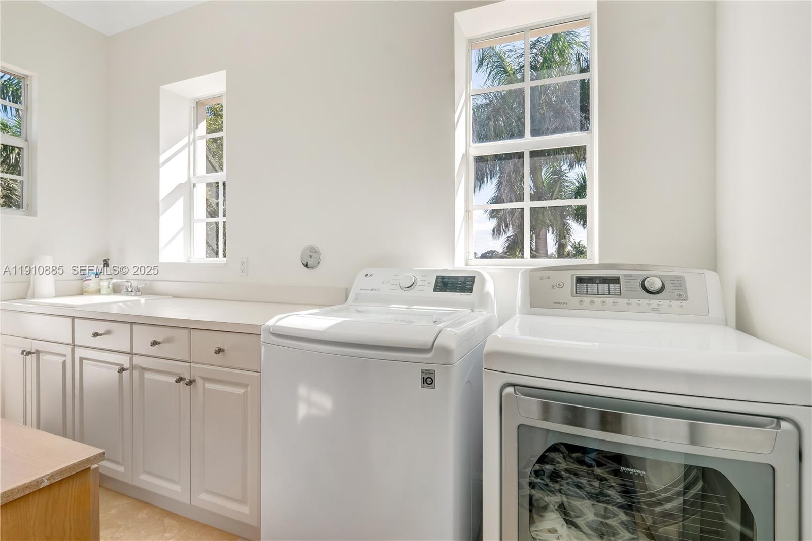 12008 NW 69th Court