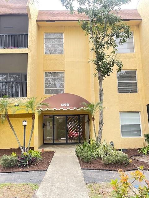 490 NW 20th Street 1030