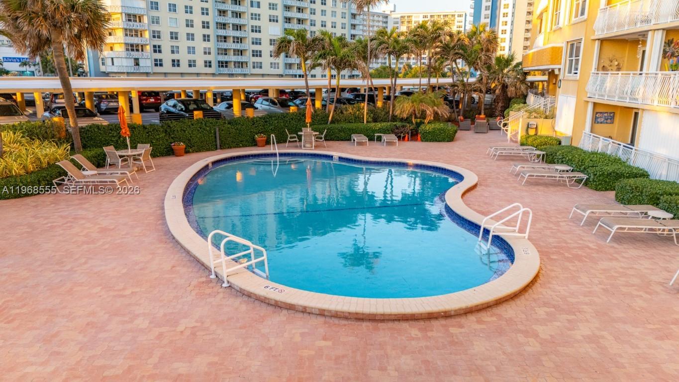 328 N Ocean Boulevard 1005