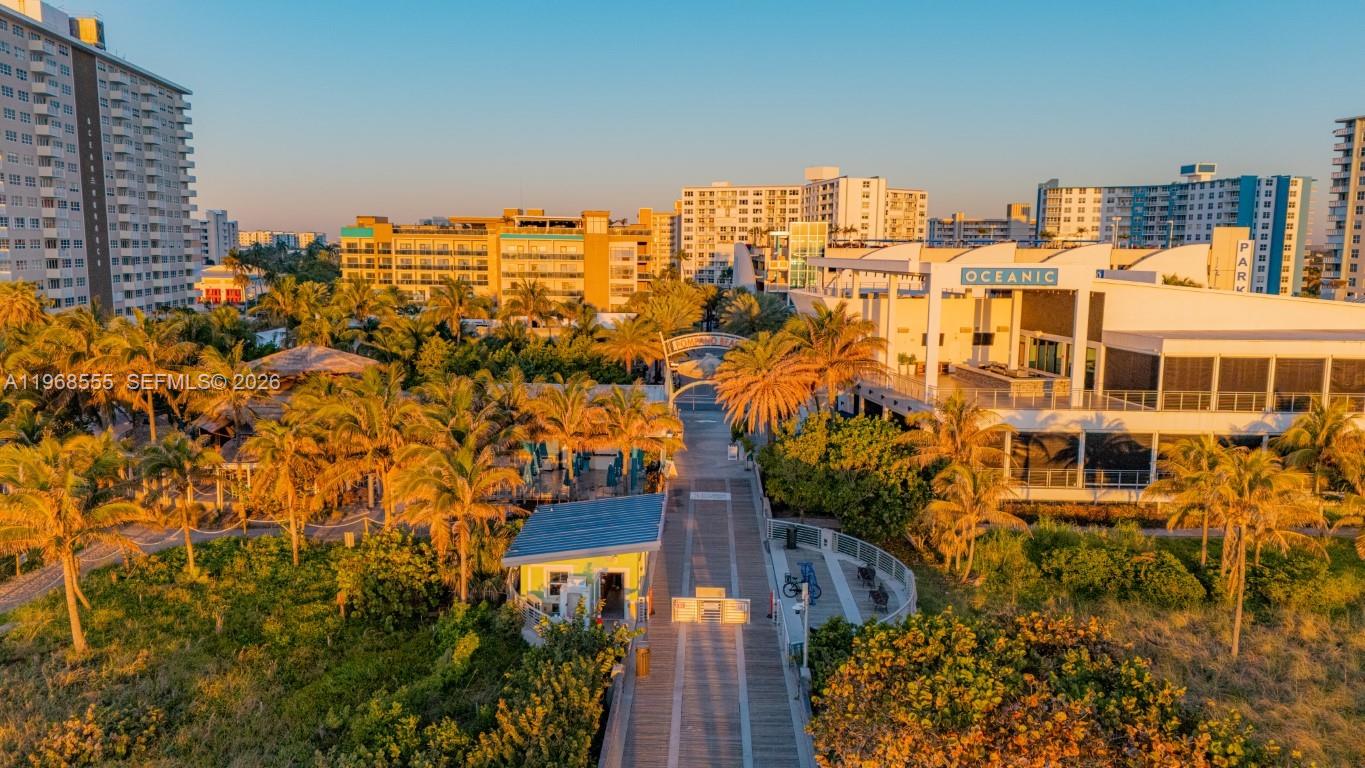 328 N Ocean Boulevard 1005