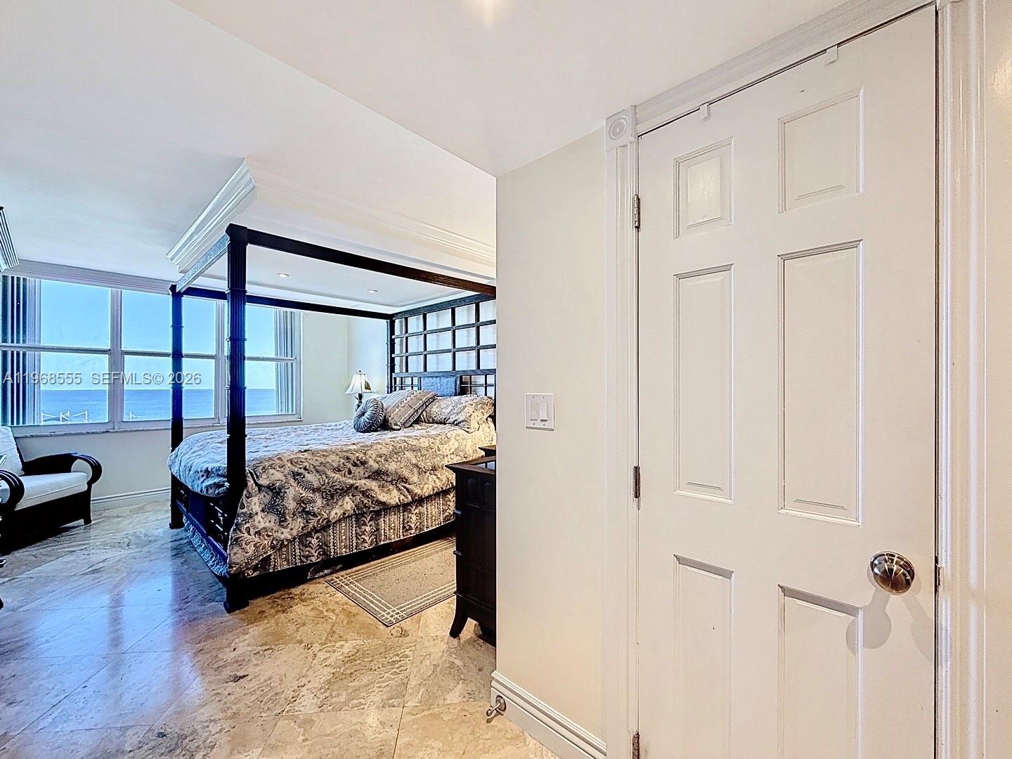 328 N Ocean Boulevard 1005