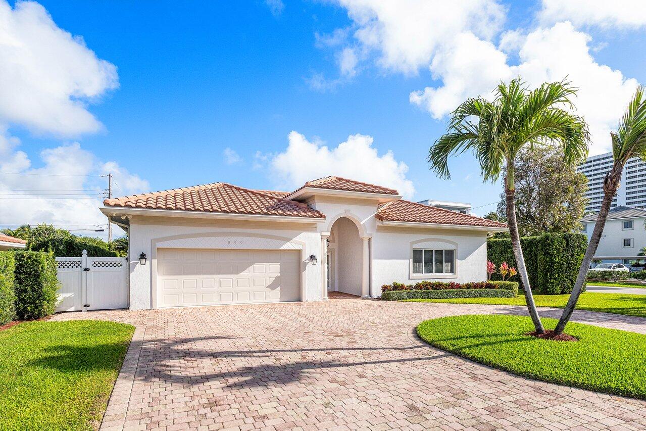 899 S Granada Drive