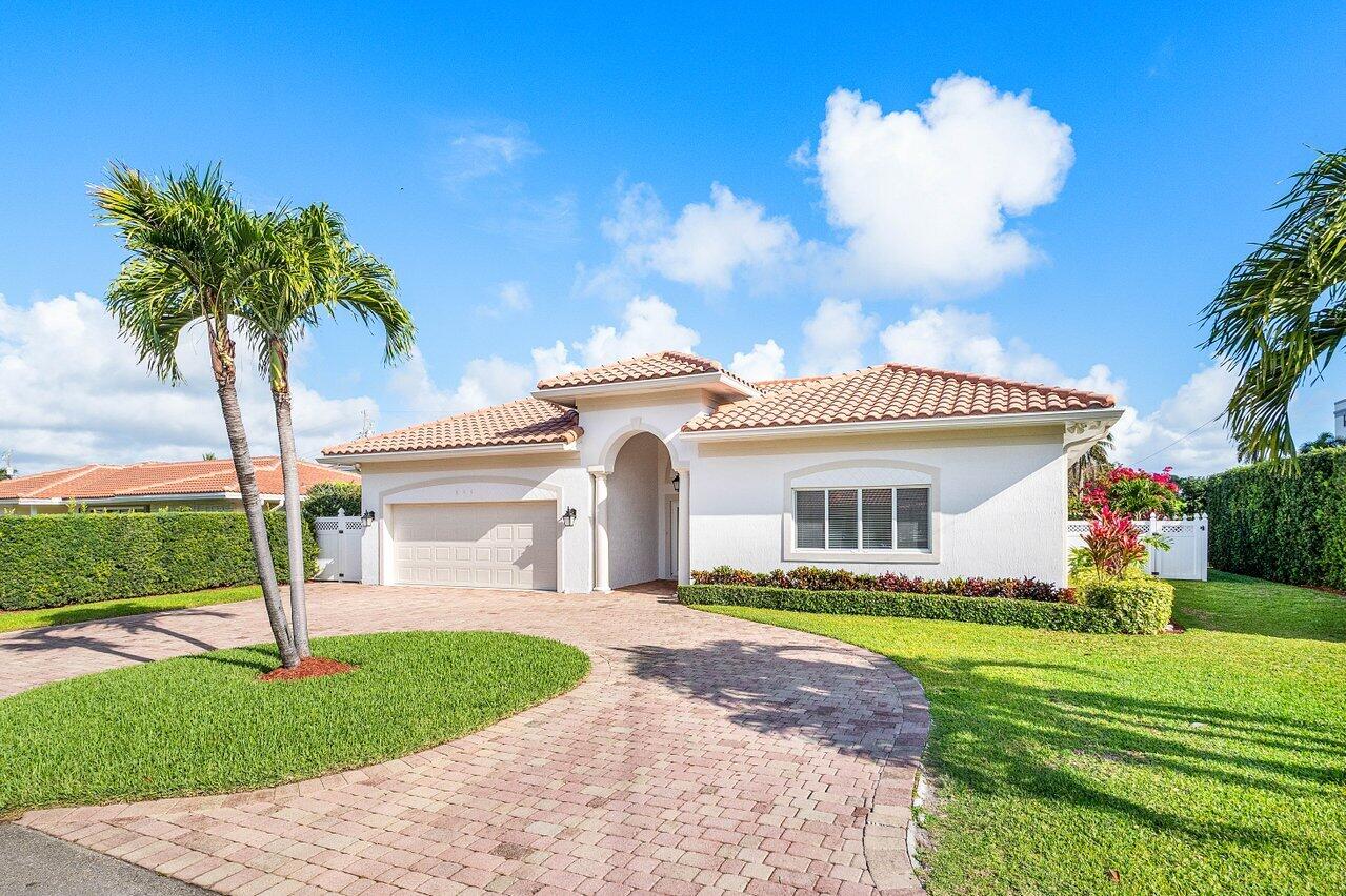 899 S Granada Drive