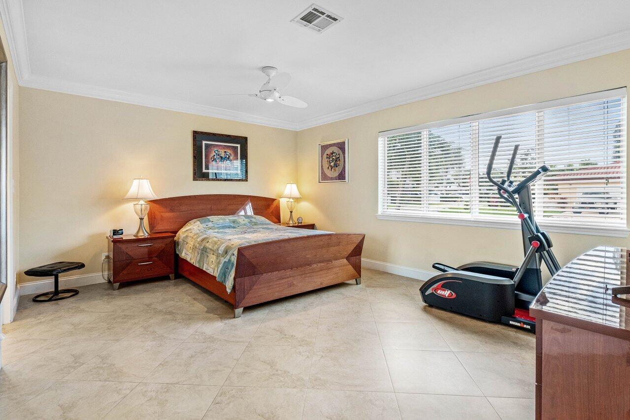 899 S Granada Drive