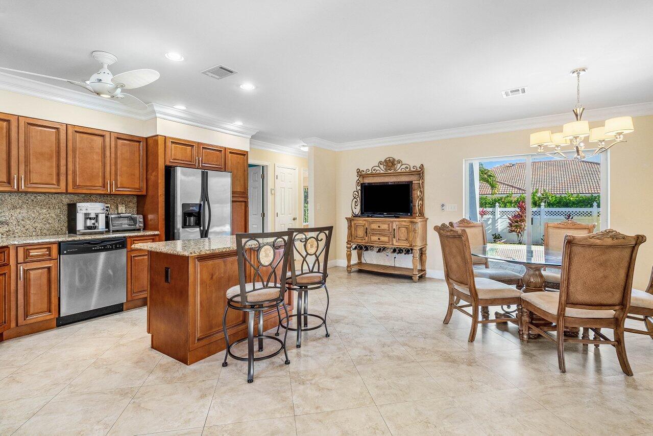 899 S Granada Drive