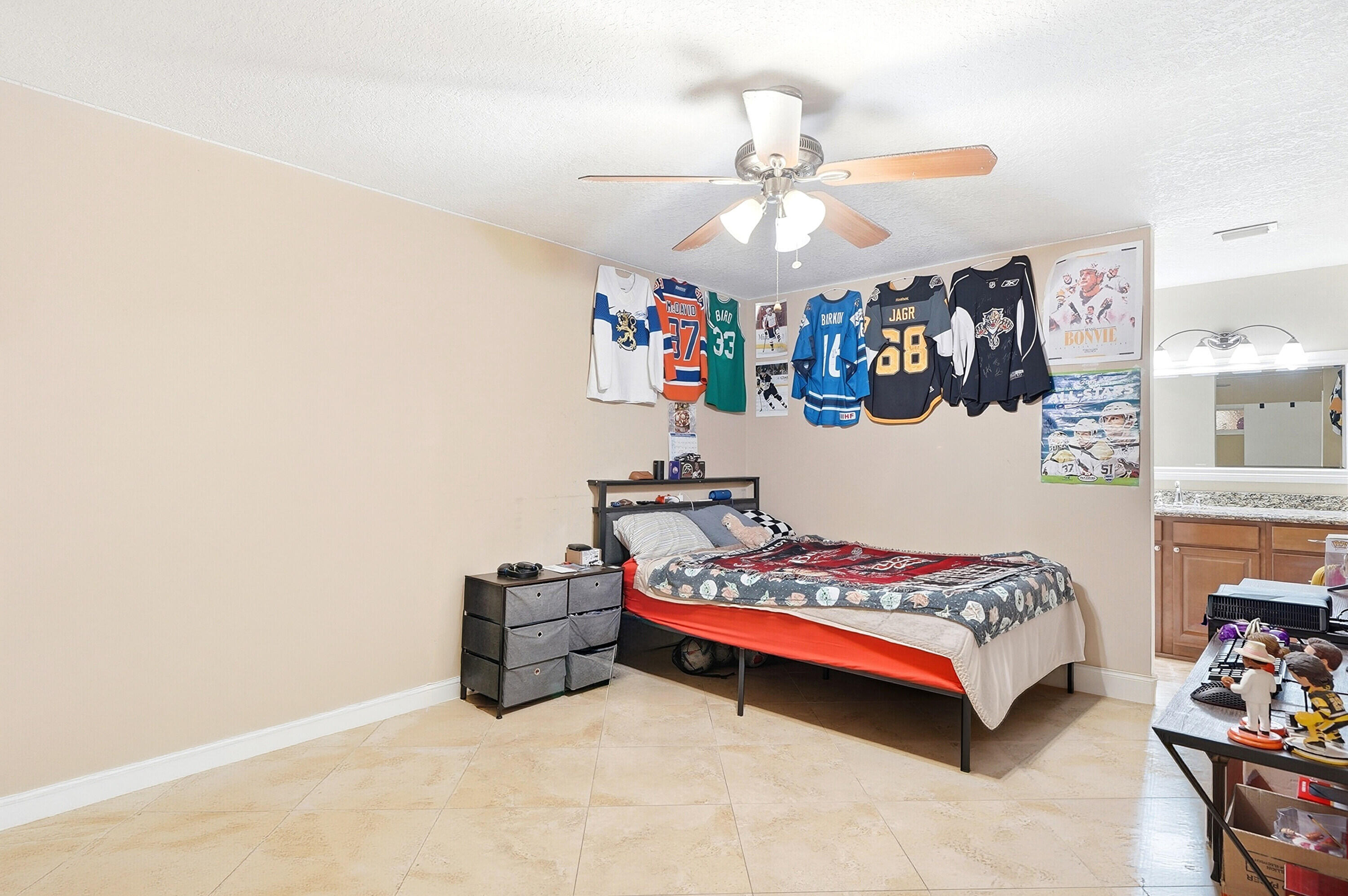 4045 Carambola Circle N 2928