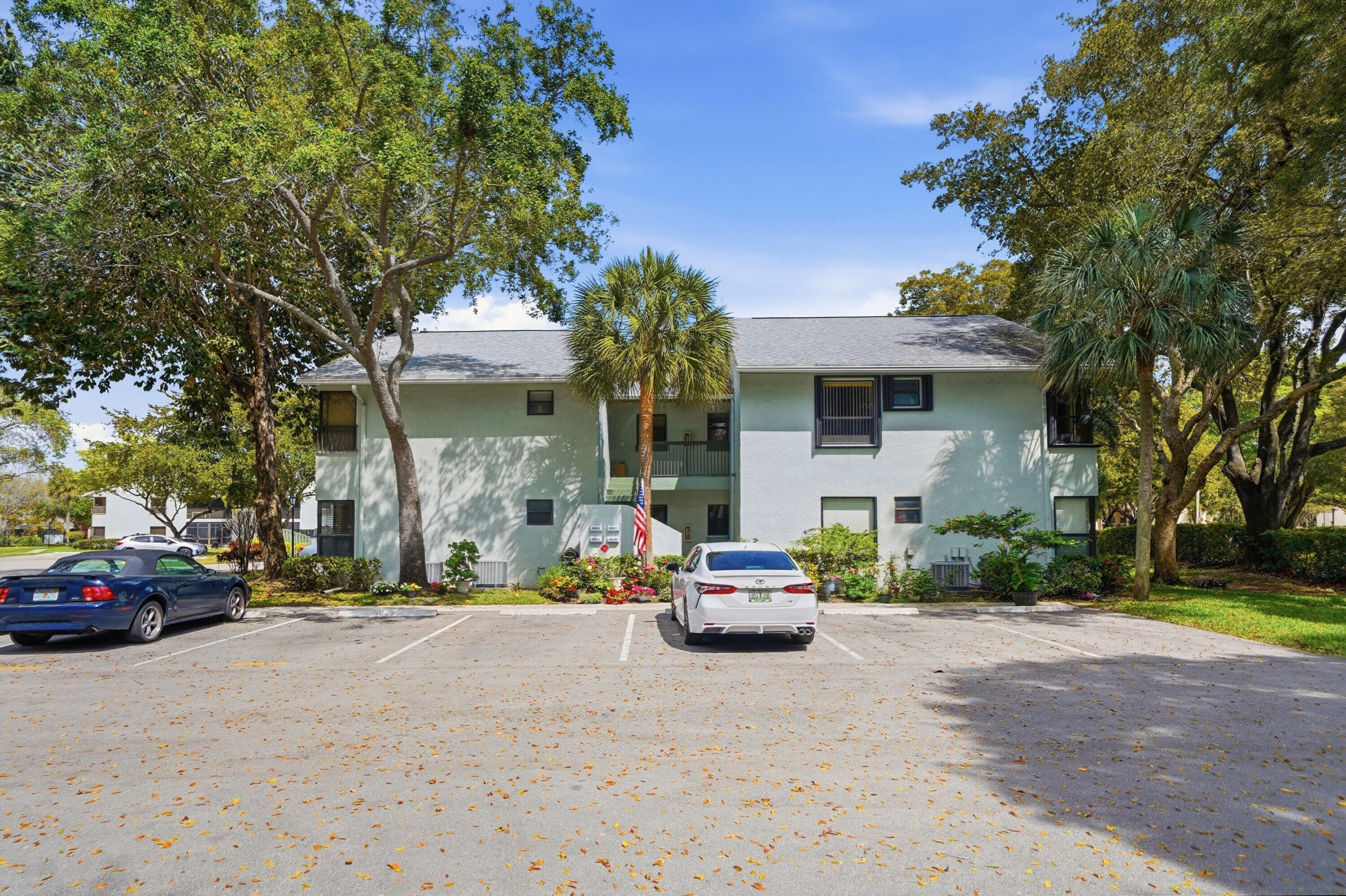 4045 Carambola Circle N 2928