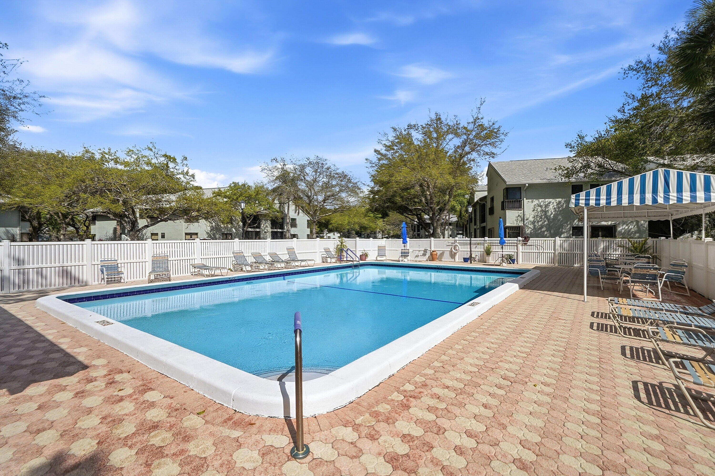 4045 Carambola Circle N 2928